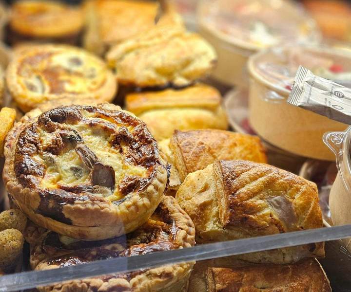 Tartes et viennoiserie Fère-Champenoise